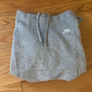 Gray Nike hoddie